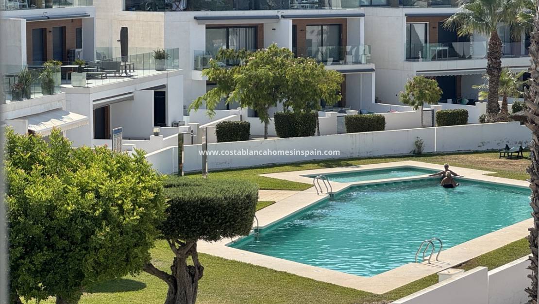 Endursölu - Bungalow - Villamartin