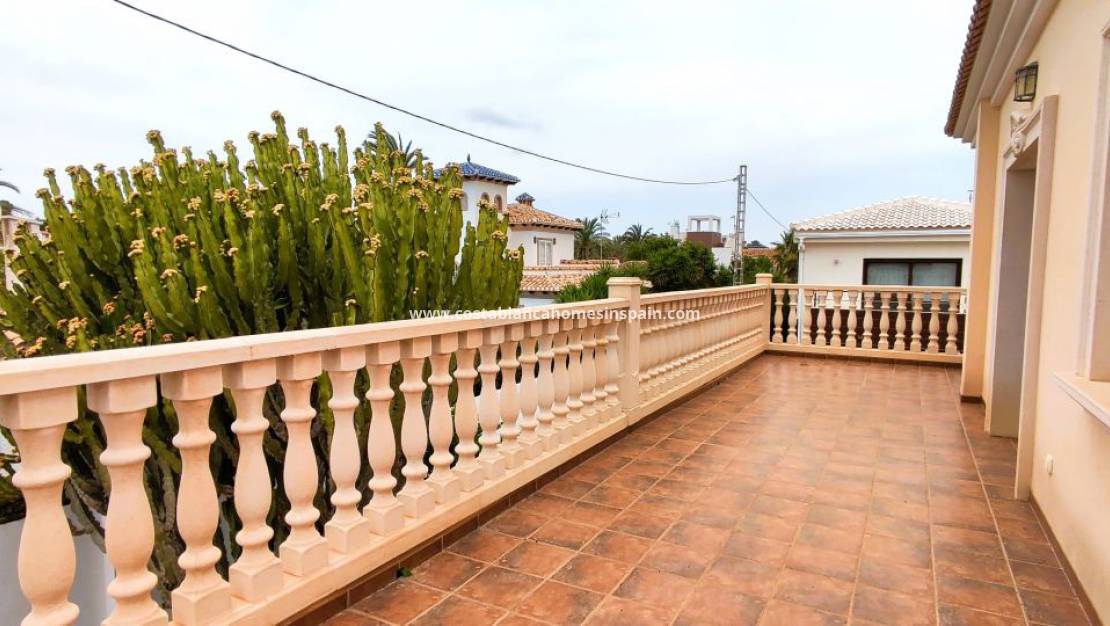 Endursölu -  - Cabo Roig