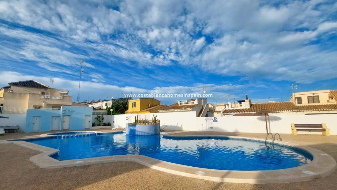 Endursölu - Chalet - Torrevieja - Los Balcones