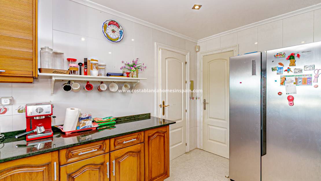 Endursölu - Detached Villa - Campoamor - Costa Blanca