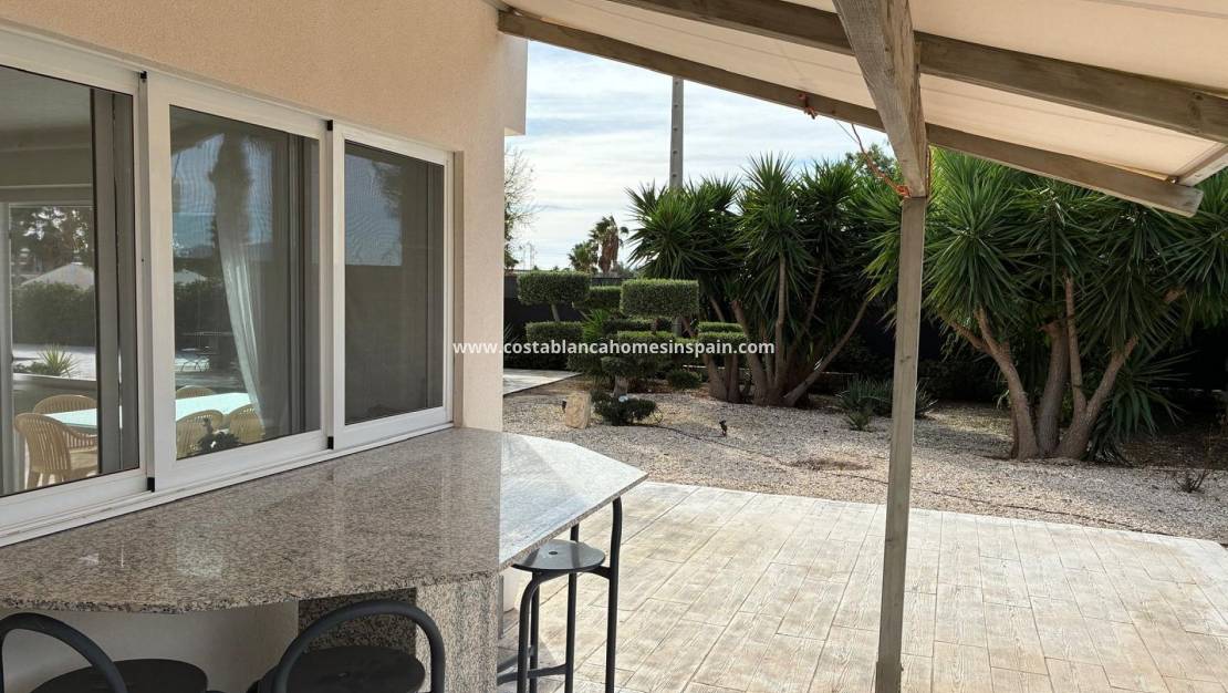 Endursölu - Detached Villa - Crevillente