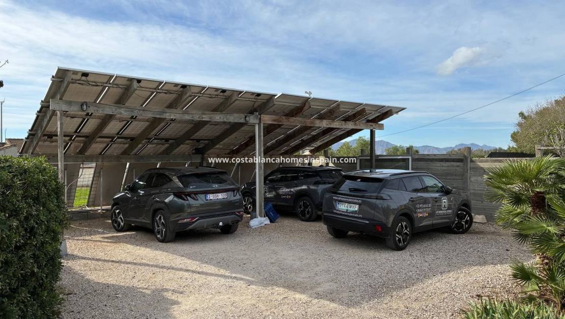 Endursölu - Detached Villa - Crevillente