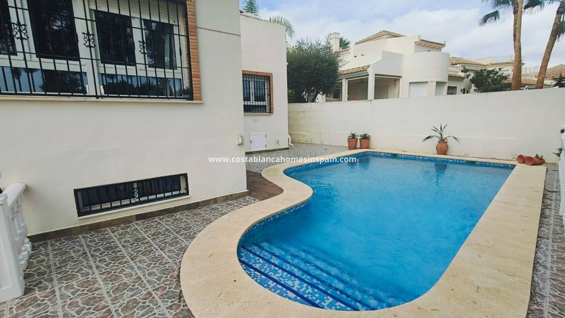 Endursölu - Detached Villa - Las Ramblas Golf