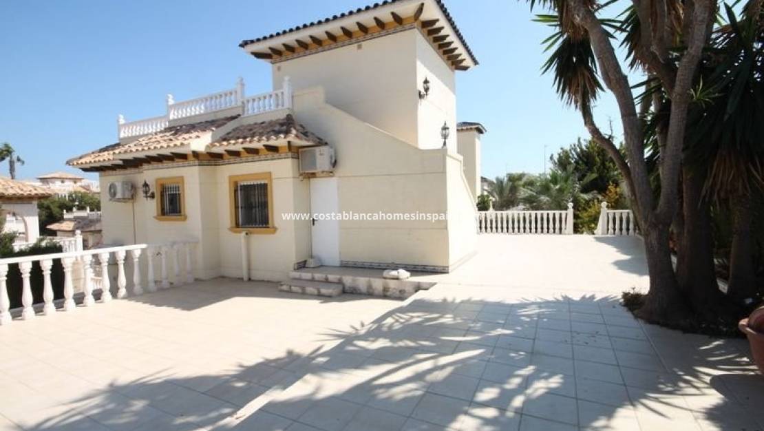 Endursölu - Detached Villa - Orihuela Costa - La Zenia