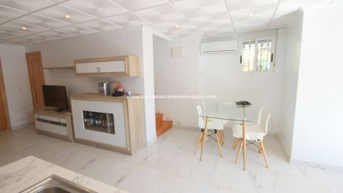 Endursölu - Detached Villa - Orihuela Costa - La Zenia