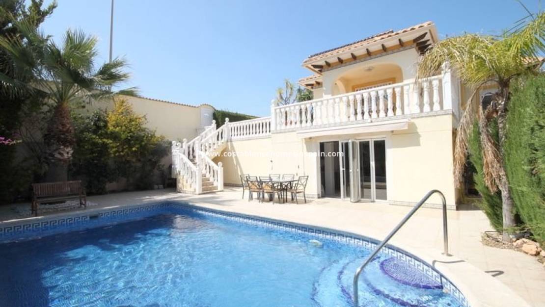 Endursölu - Detached Villa - Orihuela Costa - La Zenia