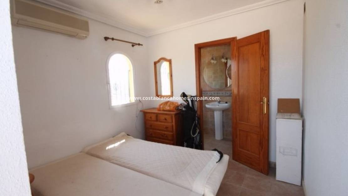 Endursölu - Detached Villa - Orihuela Costa - La Zenia