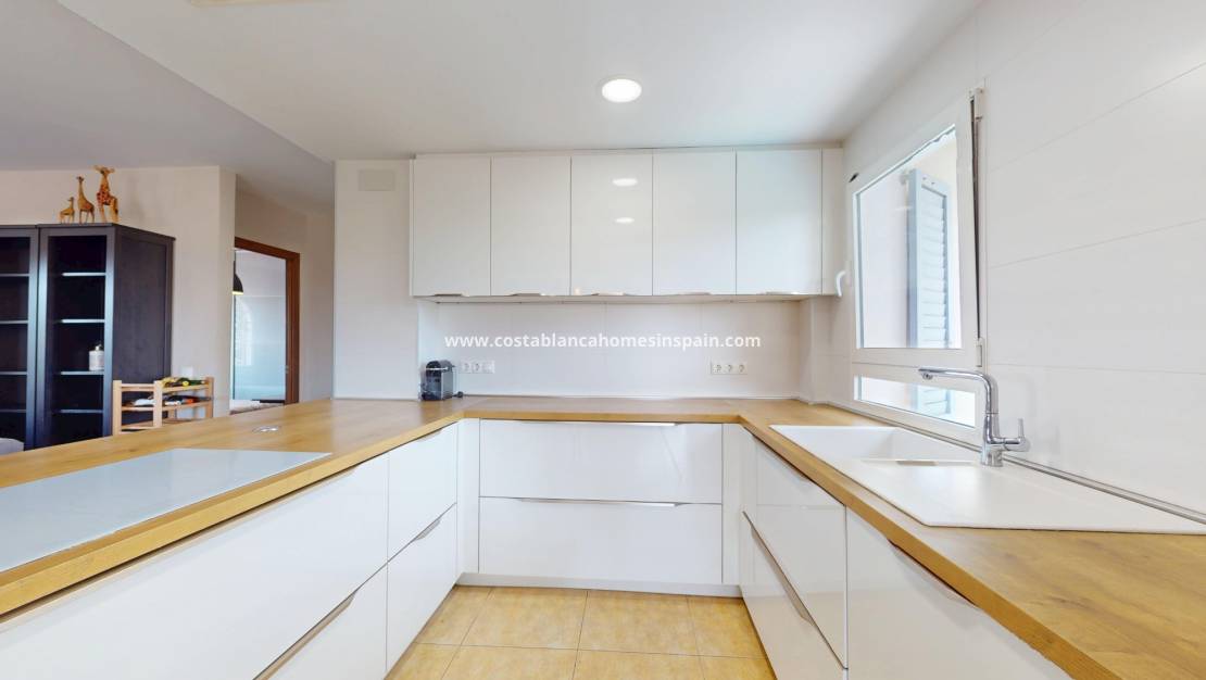 Endursölu - Detached Villa - Orihuela Costa - La Zenia