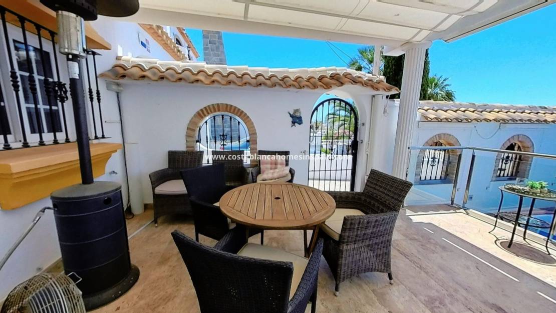 Endursölu - Detached Villa - Orihuela Costa - Los Dolses