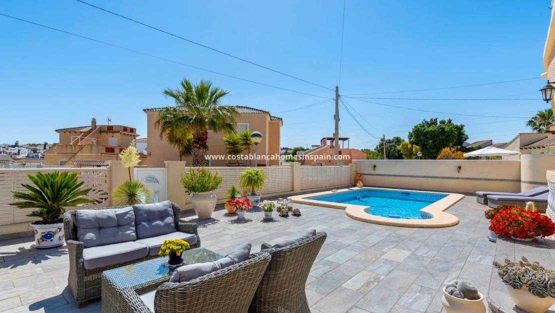 Endursölu - Detached Villa - Orihuela - Villamartin