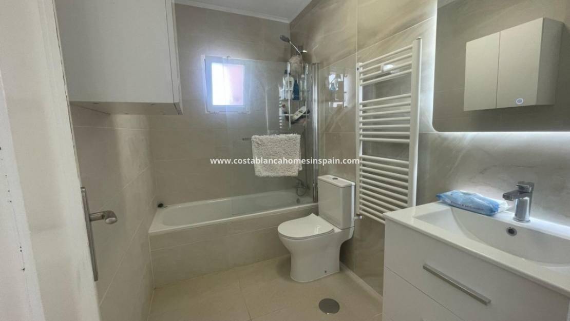 Endursölu - Detached Villa - Playa Flamenca - Costa Blanca South
