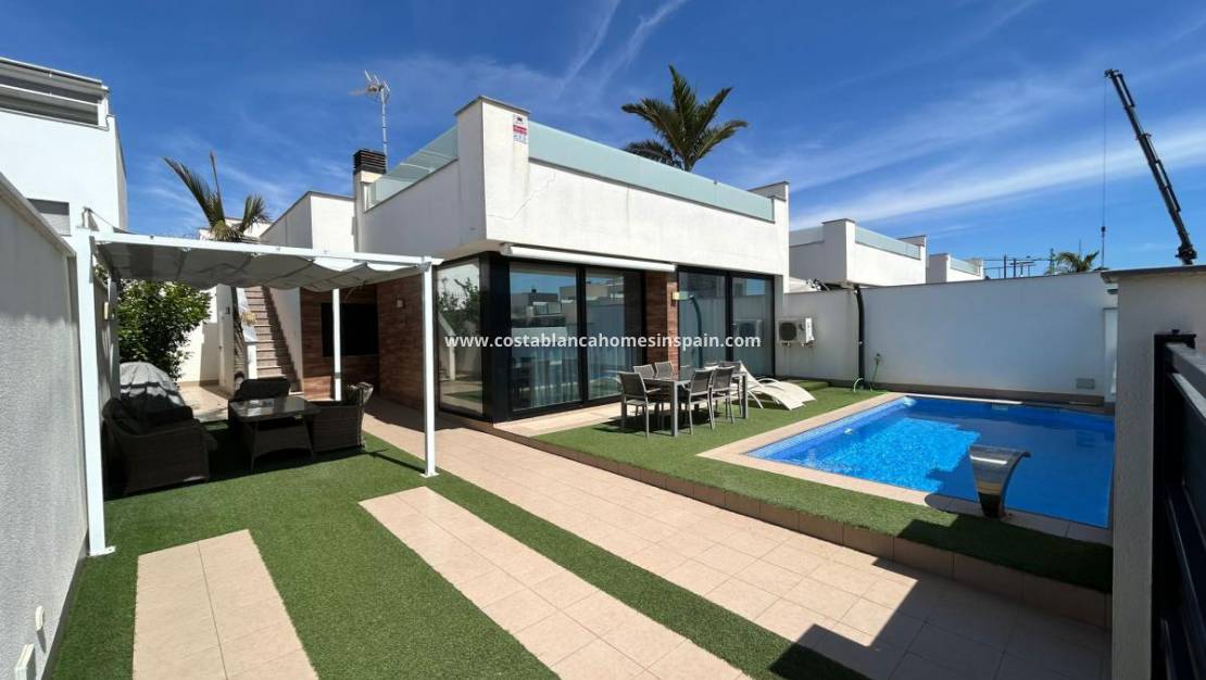 Endursölu - Detached Villa - San Pedro del Pinatar - Orihuela Costa