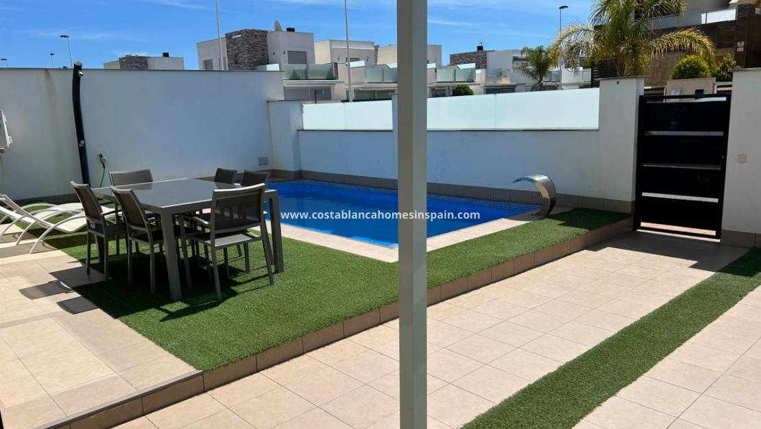 Endursölu - Detached Villa - San Pedro del Pinatar - Orihuela Costa