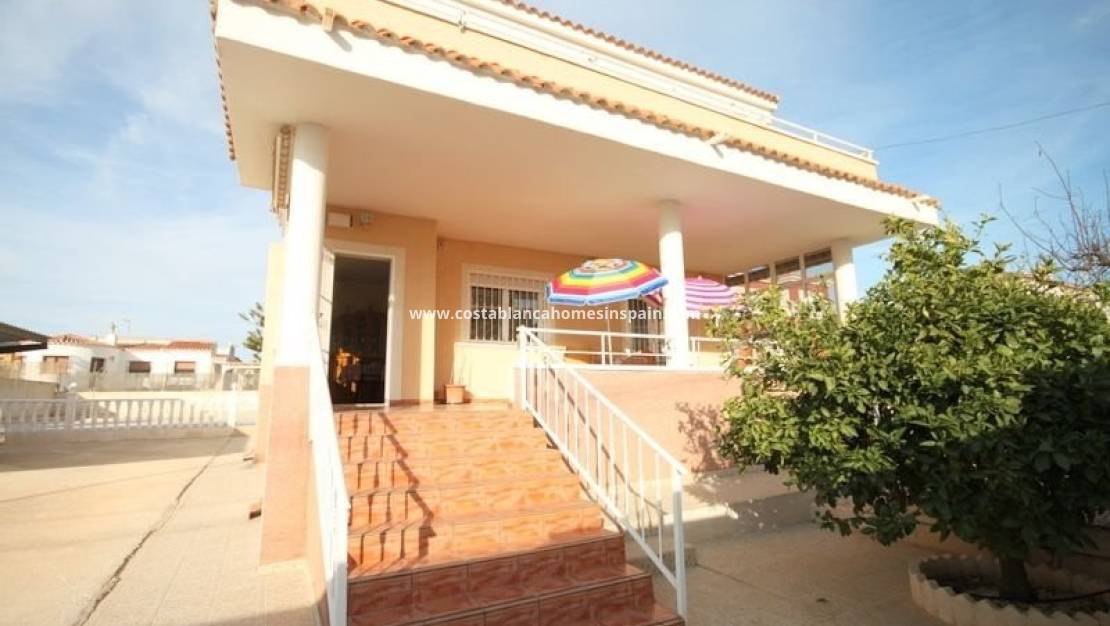 Endursölu - Detached Villa - Torrevieja - Aguas Nuevas