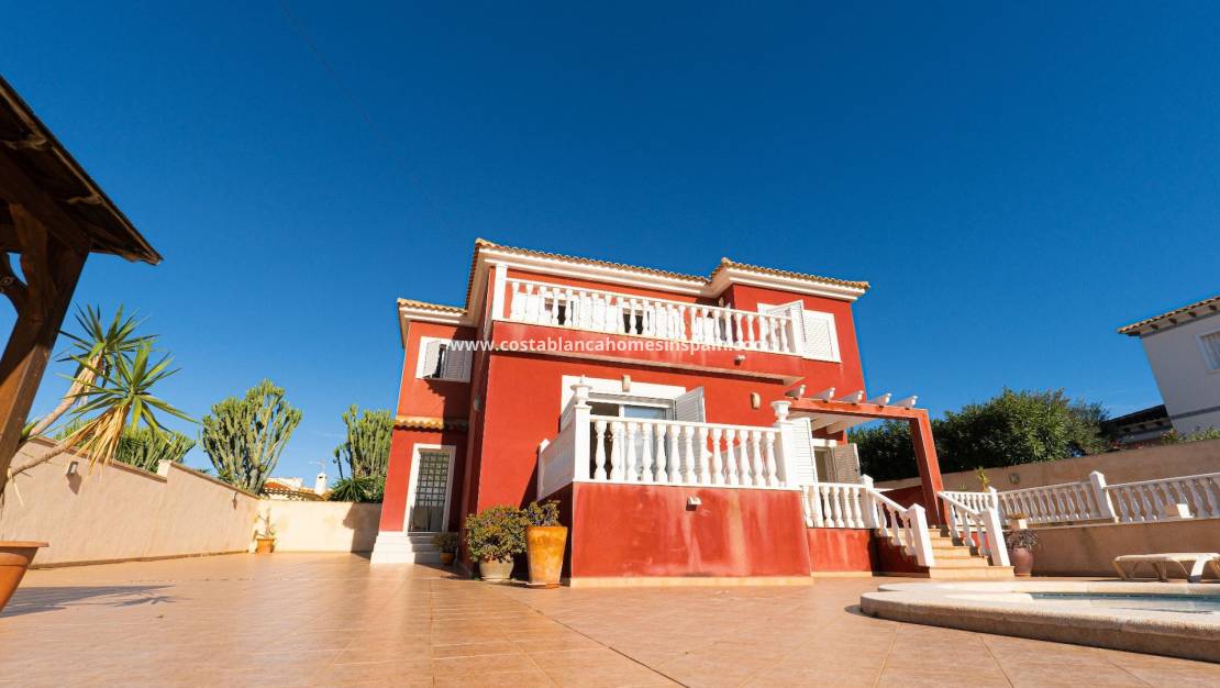 Endursölu - Detached Villa - Torrevieja - Aguas Nuevas