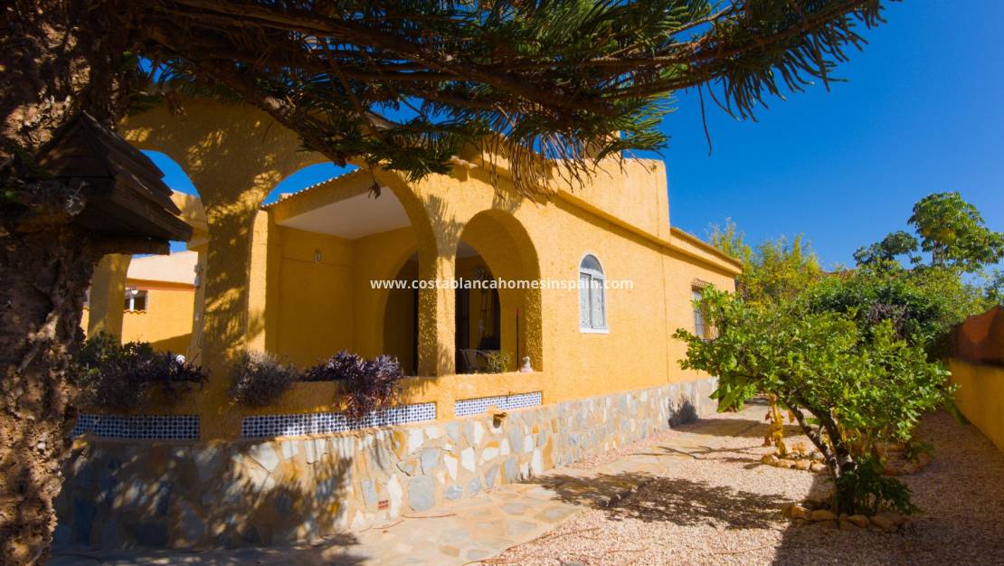 Endursölu - Detached Villa - Torrevieja - La Siesta - El Salado -  Torreta