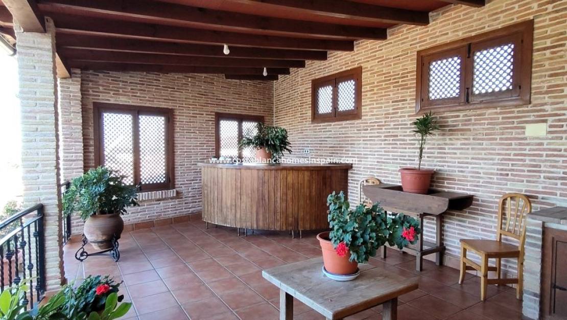 Endursölu - Finca - Orihuela