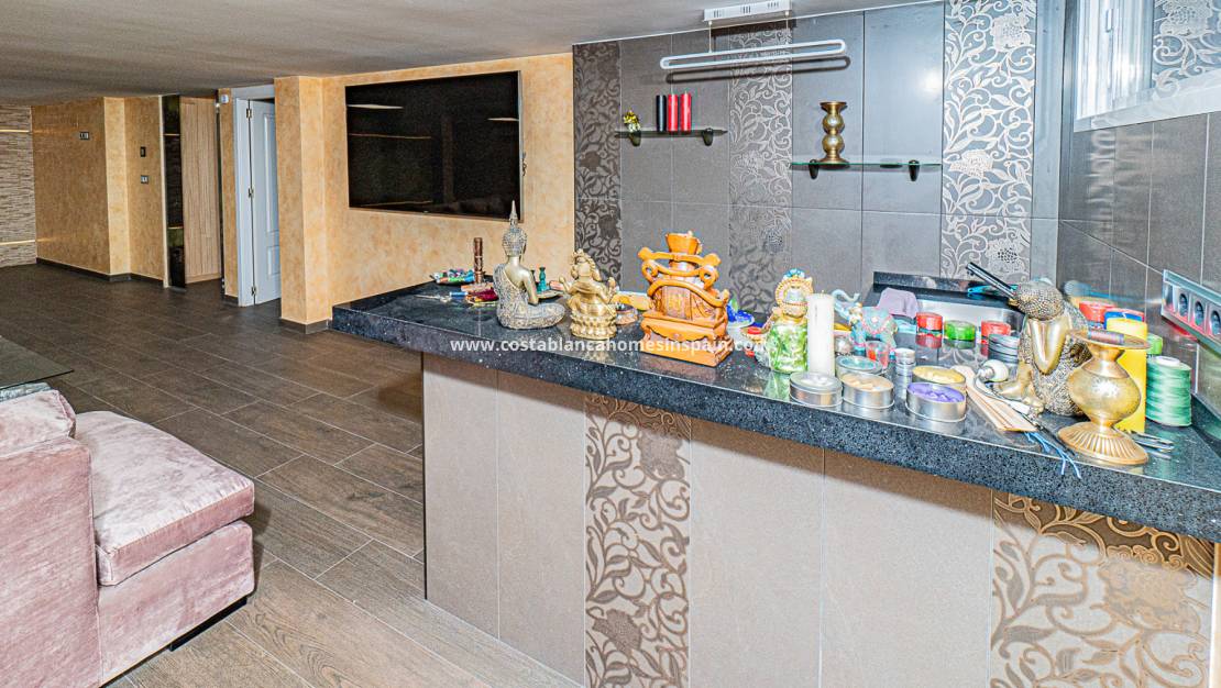 Endursölu -  - La Mata