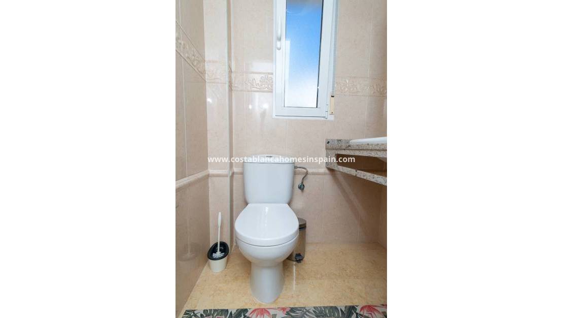 Endursölu -  - La Mata