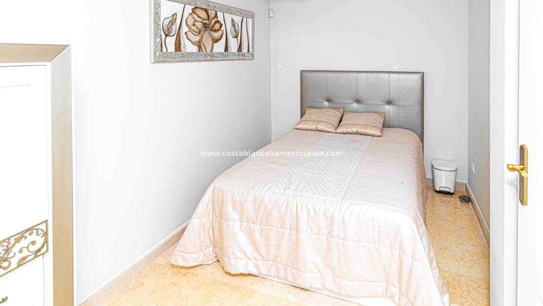 Endursölu -  - La Mata