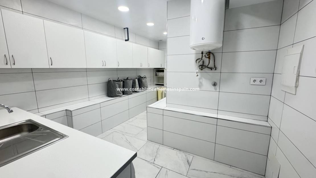 Endursölu -  - San Miguel de Salinas