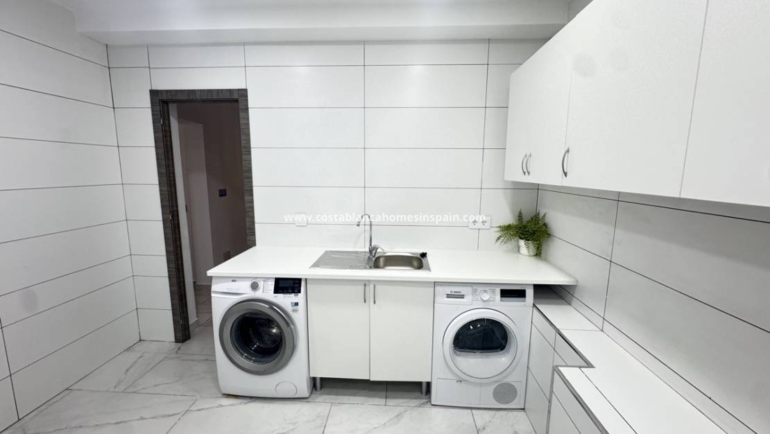 Endursölu -  - San Miguel de Salinas