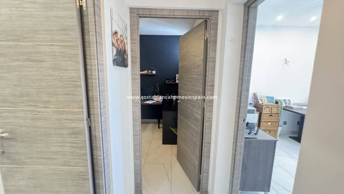 Endursölu -  - San Miguel de Salinas