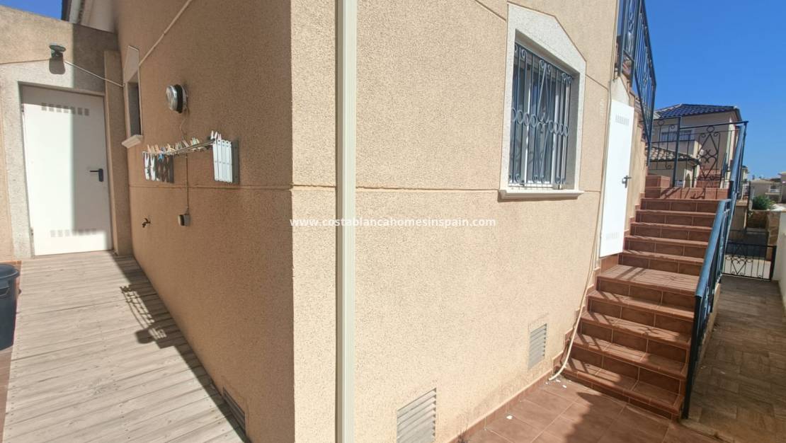 Endursölu - Semi Detached - Orihuela Costa - Los Altos