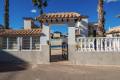 Endursölu - Semi - Detached Villa - La Zenia - Villas San Jose