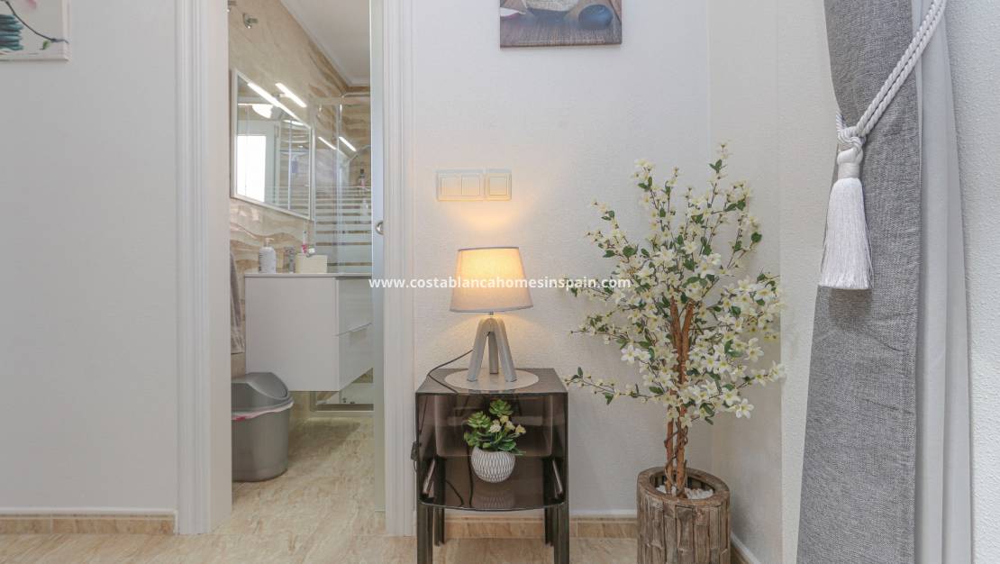 Endursölu - Semi - Detached Villa - Orihuela Costa - Playa Flamenca