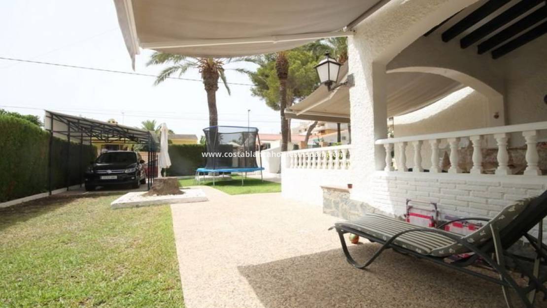 Endursölu - Semi-Detached Villa - Orihuela Costa - Punta Prima