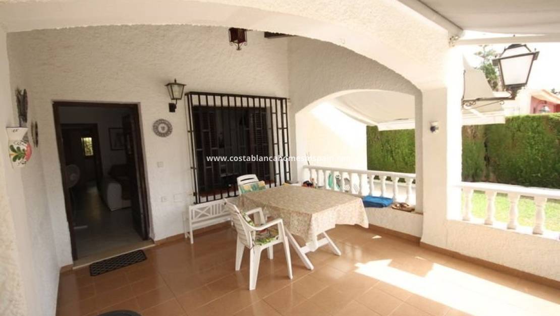 Endursölu - Semi-Detached Villa - Orihuela Costa - Punta Prima