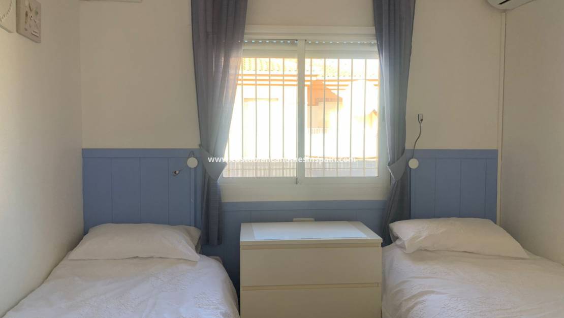 Endursölu - Semi - Detached Villa - Playa Flamenca - Costa Blanca South