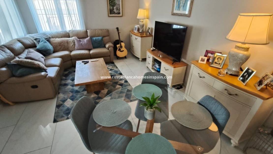 Endursölu - Semi - Detached Villa - Playa Flamenca - Costa Blanca South