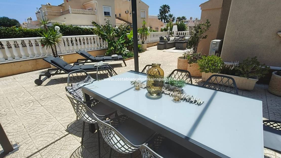 Endursölu - Semi - Detached Villa - Playa Flamenca - Costa Blanca South