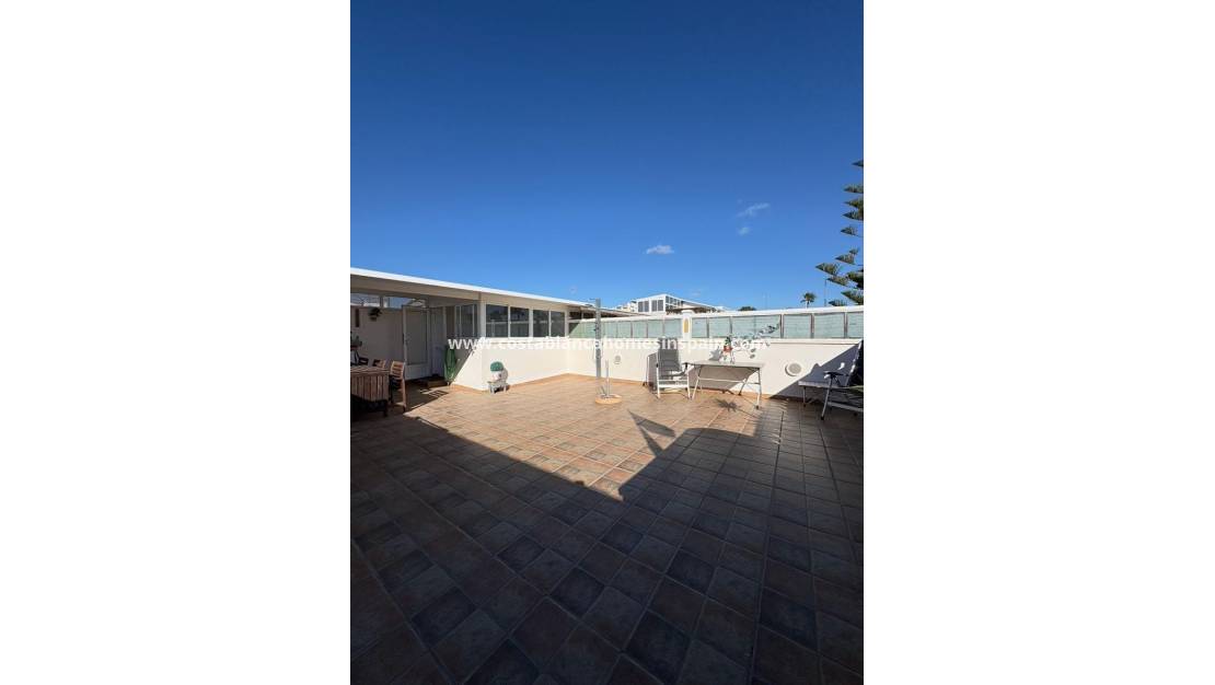 Endursölu - Semi - Detached Villa - San Fulgencio