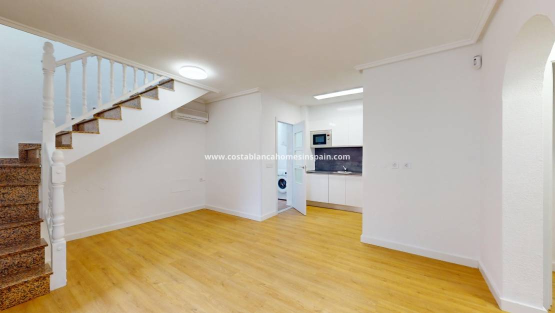 Endursölu - Semi - Detached Villa - San Miguel de Salinas