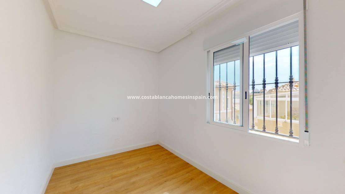 Endursölu - Semi - Detached Villa - San Miguel de Salinas