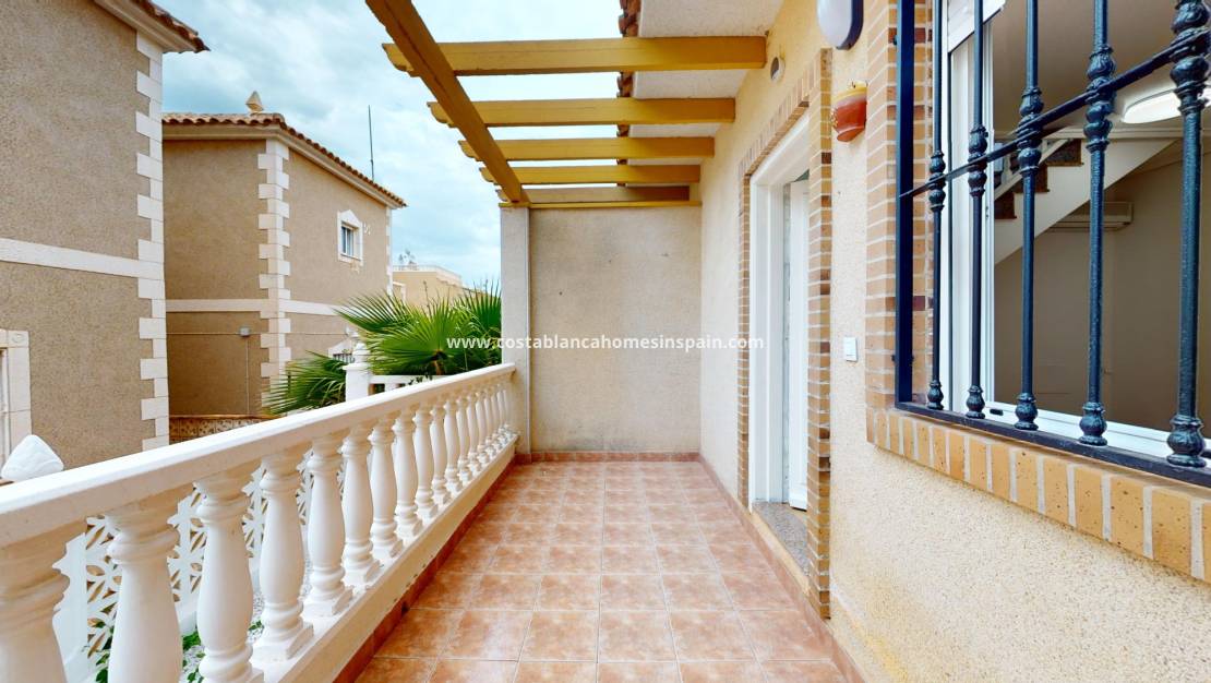 Endursölu - Semi - Detached Villa - San Miguel de Salinas