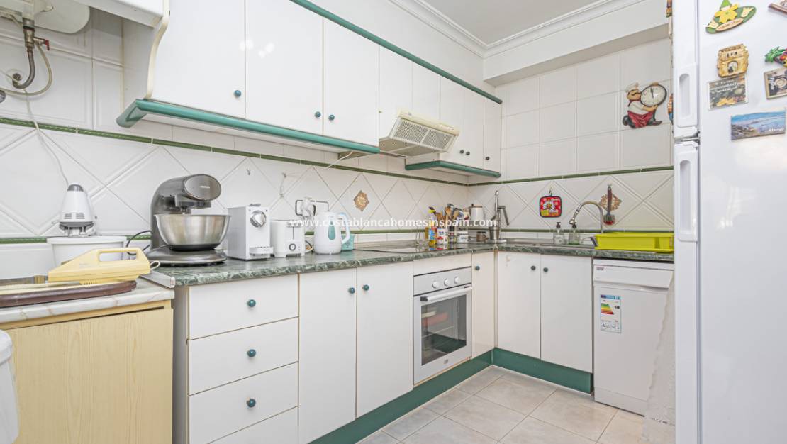 Endursölu - Semi - Detached Villa - Torrevieja - La Siesta