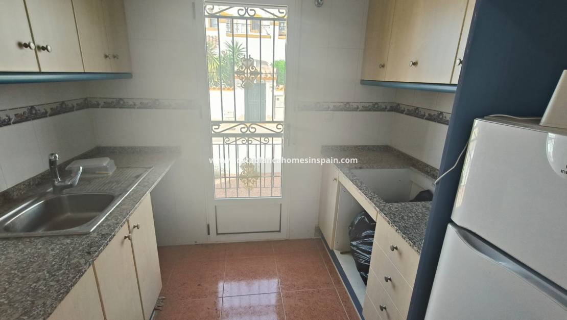 Endursölu - Semi - Detached Villa - Vistabella Golf