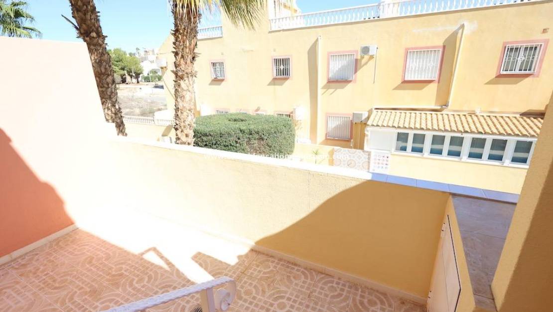 Endursölu - Terraced house - Orihuela Costa - Las Filipinas