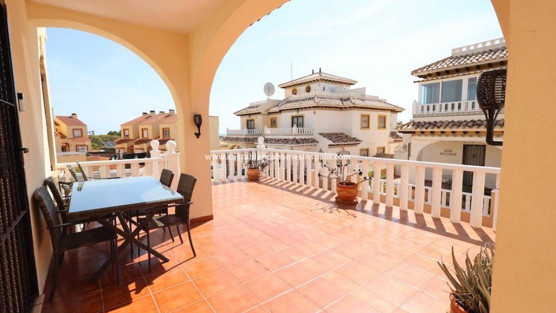 Endursölu - Terraced house - Orihuela Costa - Montezenia