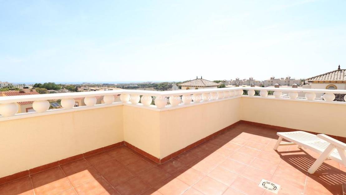 Endursölu - Terraced house - Orihuela Costa - Montezenia