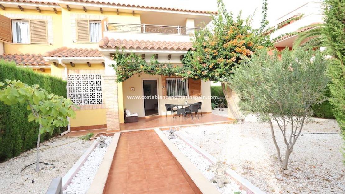 Endursölu - Terraced house - Orihuela Costa - Punta Prima