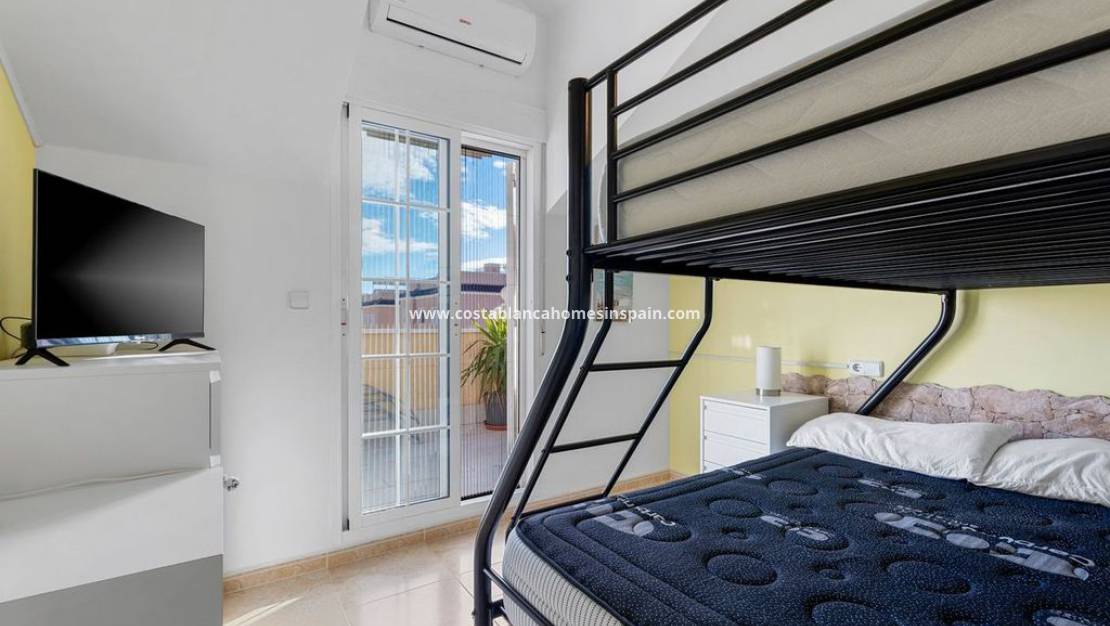 Endursölu - Town house - Orihuela - Cabo Roig