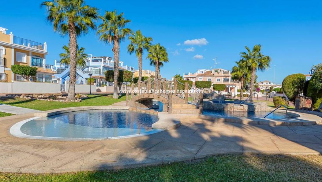 Endursölu - Town house - Orihuela - Cabo Roig