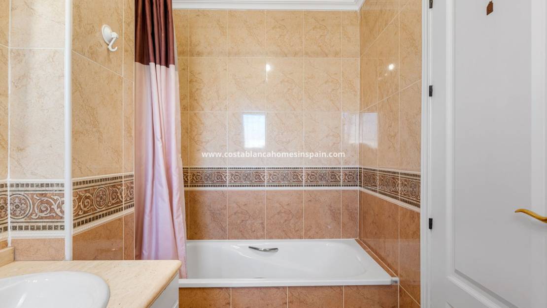 Endursölu - Town house - Orihuela - Campoamor