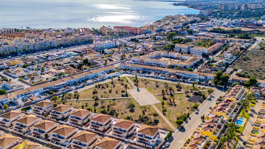 Endursölu - Town house - Orihuela Costa - Cabo Roig