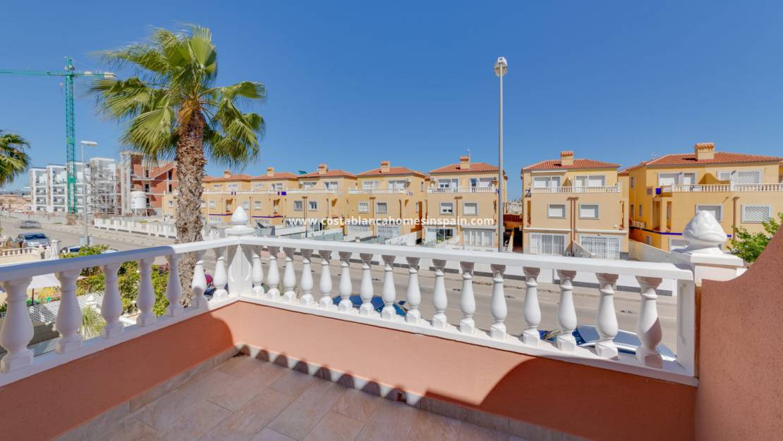 Endursölu - Town house - Orihuela Costa - La Zenia